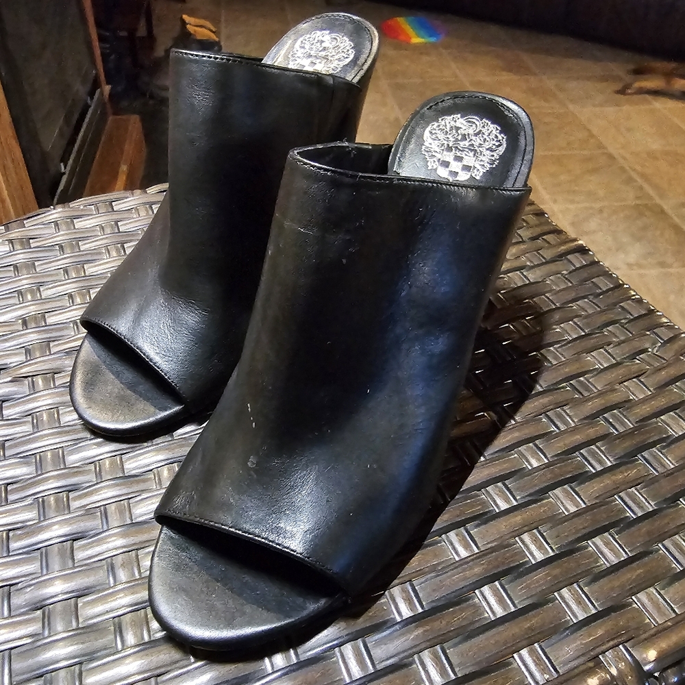 Black Open-Toe Block Heel Mules - Womens - Picture 3 of 14